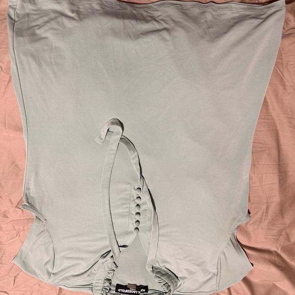 Karl Lagerfeld light green top with bow - Picture 4 of 4